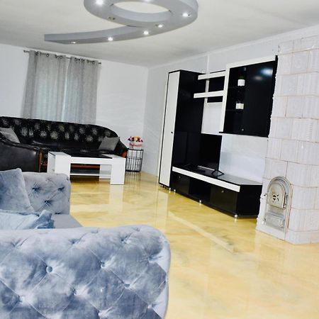 Hotel La Dede Calafat Esterno foto