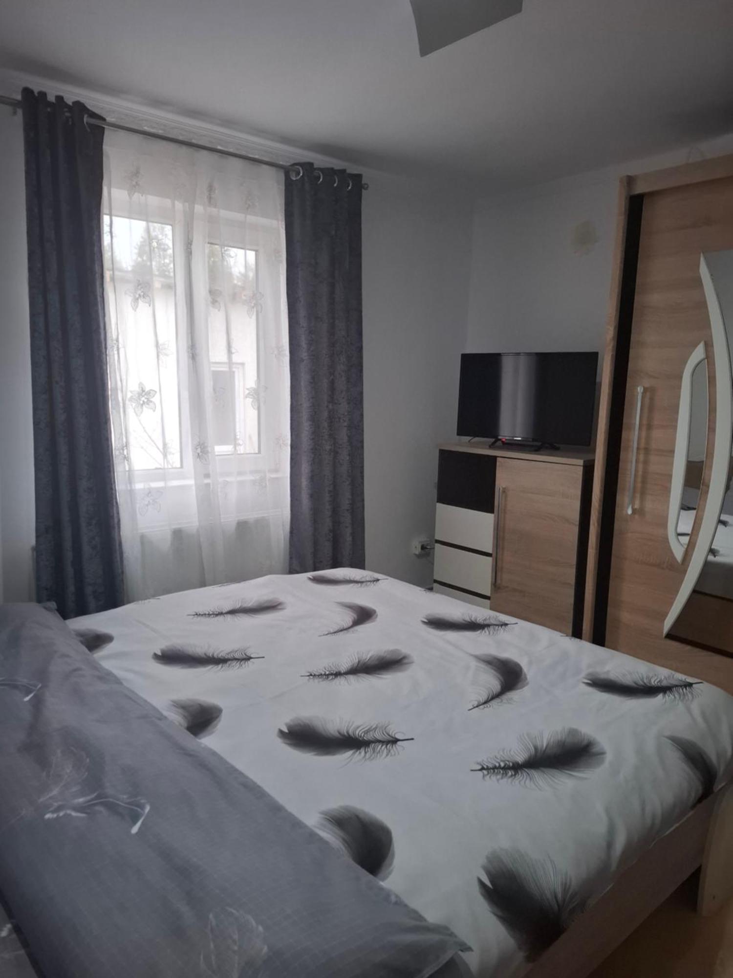 Hotel La Dede Calafat Esterno foto