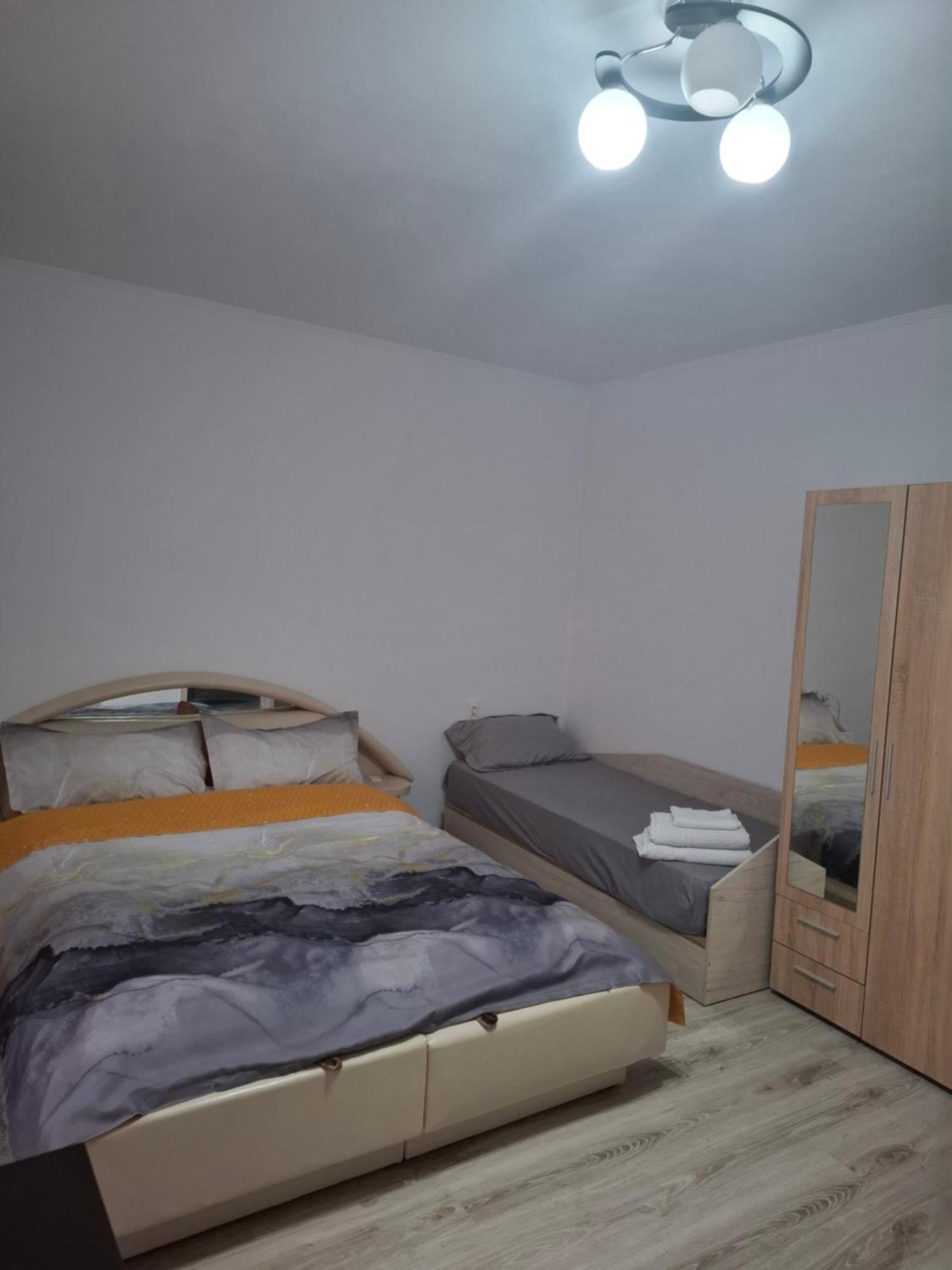 Hotel La Dede Calafat Esterno foto